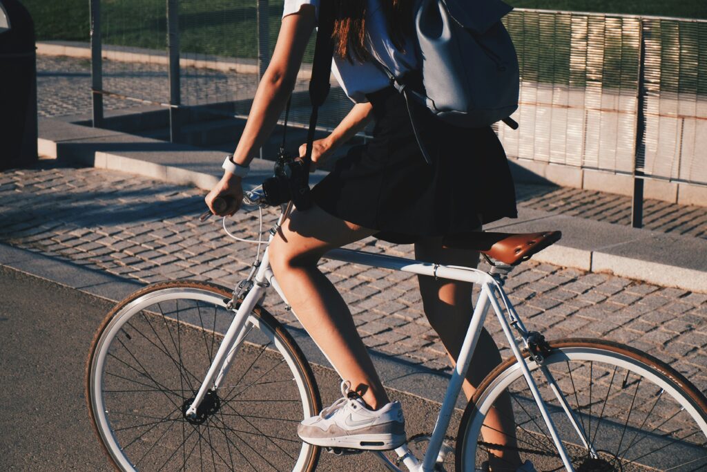cycling riding a bike low impact exercises that burn calories