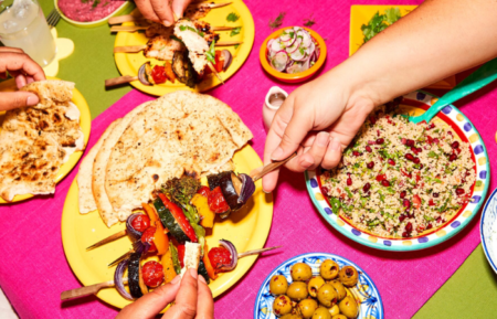 weight loss plan people eating food