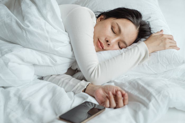 how long should a power nap be featured image