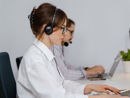 I want to kill myself people in a call center