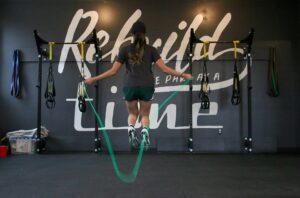 woman jumping rope - endurance exercises