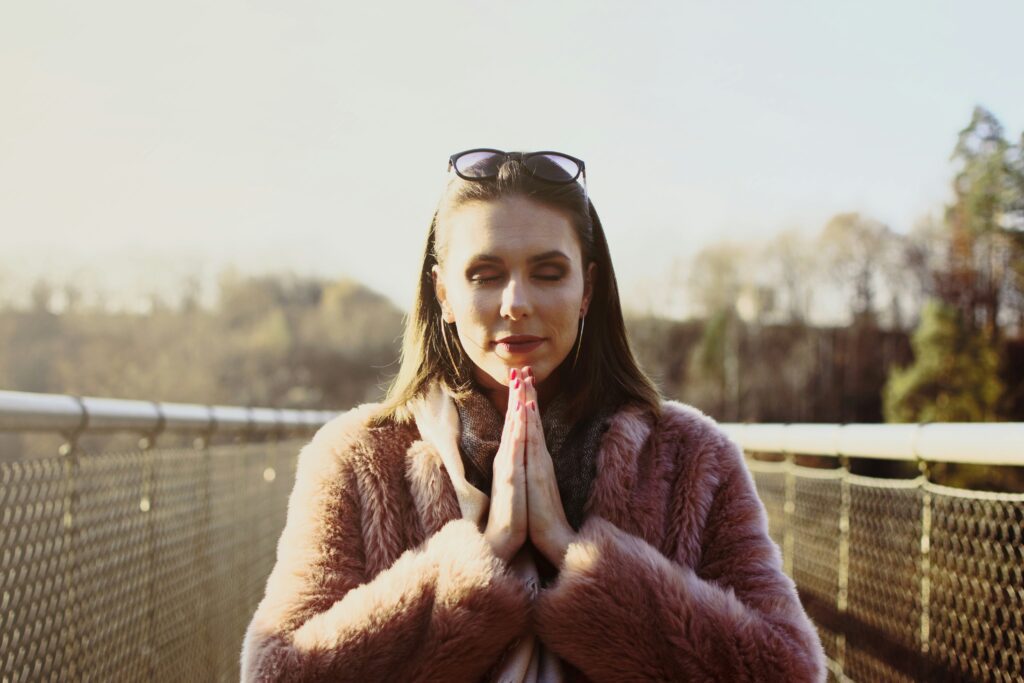 practicing gratitude woman thankful